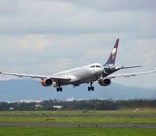 avião com destino a Madri
