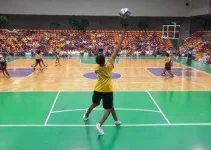 500 vagas grátis de basquete e vôlei