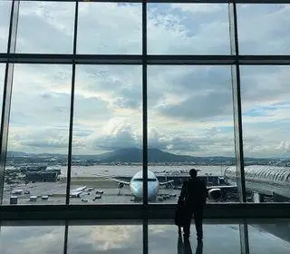 vagas no aeroporto de Guarulhos