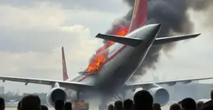 explosão em avião em SP