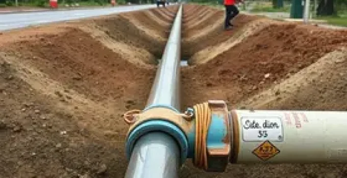 vazamento em adutora